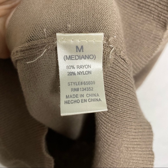 Ambiance tan tight button down cardigan M - Picture 5 of 5